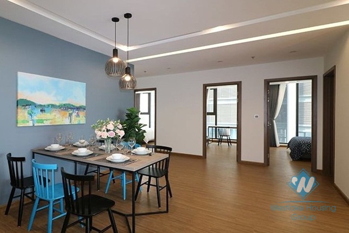 Modern four bedrooms apartment for rent in Vinhome Metropolis, Ba Dinh district, Ha Noi